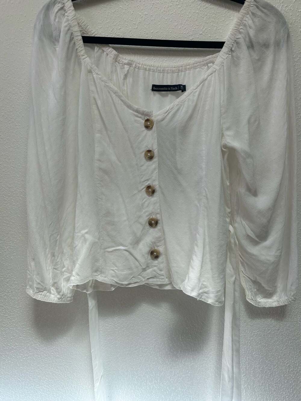 Abercrombie & Fitch White Puff Sleeve Button-Front Tie-Waist Blouse